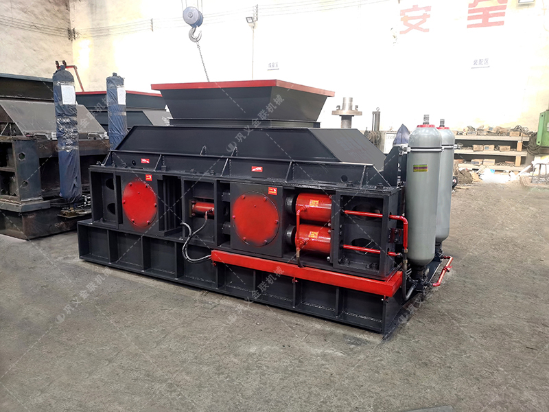 如何選擇對(duì)輥制砂機(jī)的生產(chǎn)廠家？