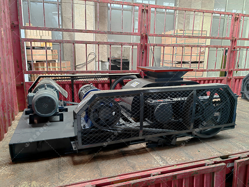 為何越來(lái)越多的礦山選擇雙齒輥而非顎式破碎機(jī)？這3點(diǎn)很關(guān)鍵！